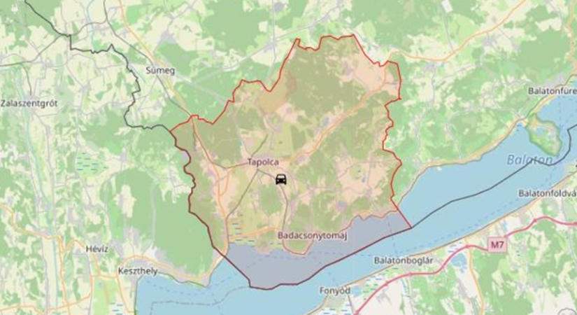 Személykocsi és furgon karambolozott Kisapáti és Tapolca között
