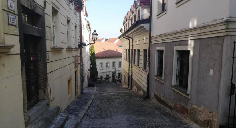 Történelmi utasforgalmat hozott a július a szlovákiai repülőtereken