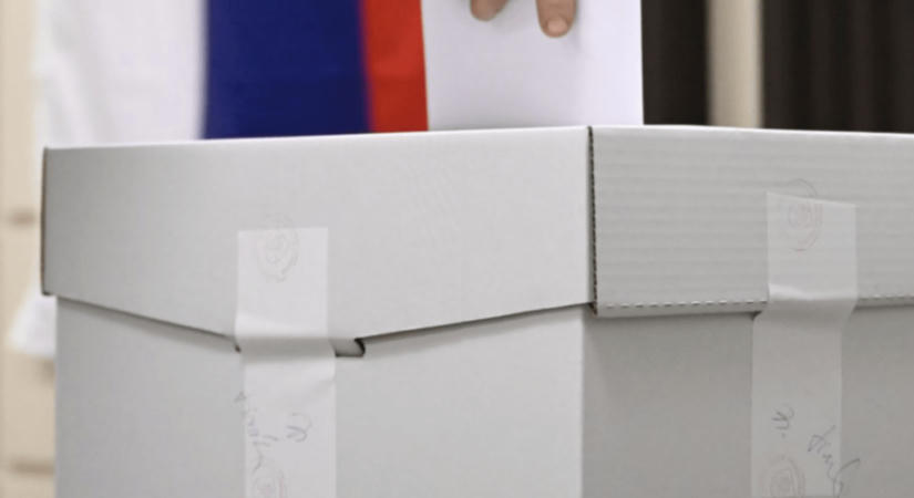 Népszavazással is lerövidíthető lenne a parlamenti ciklus