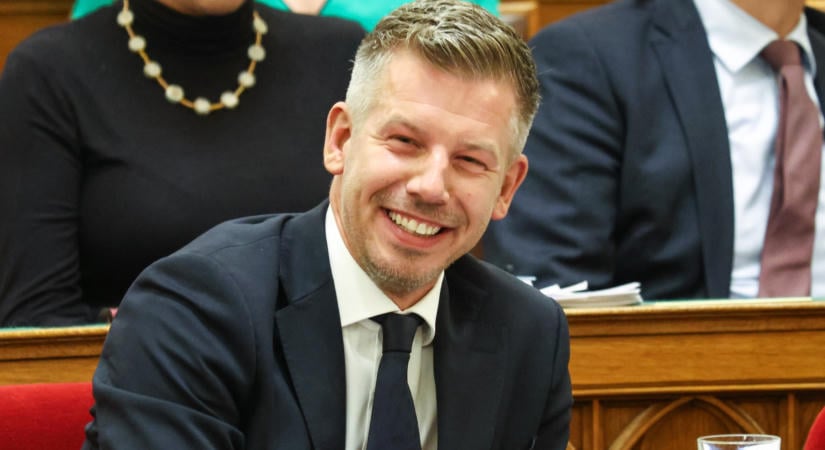 Bevezetik: már idén munkaszüneti nap lesz december 24., jelentette be Magyar Péter