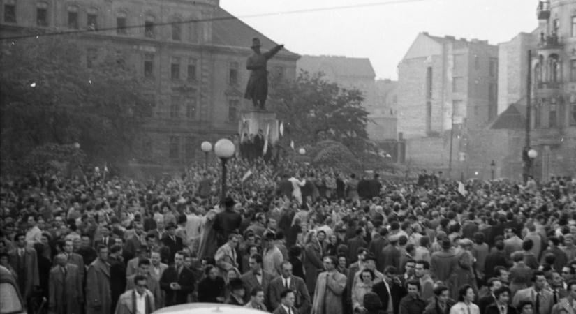 Hetven éve kezdődött a forradalom, amely megváltoztatta Magyarországot