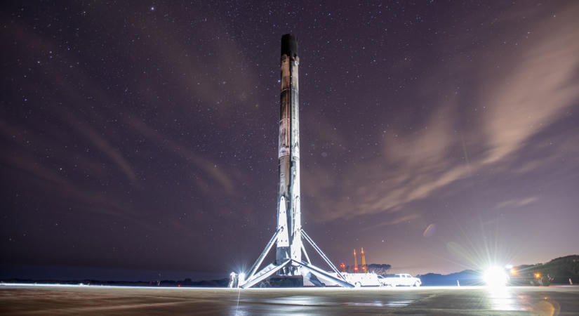 Íme Amerika legújabb mobilszolgáltatója, a SpaceX