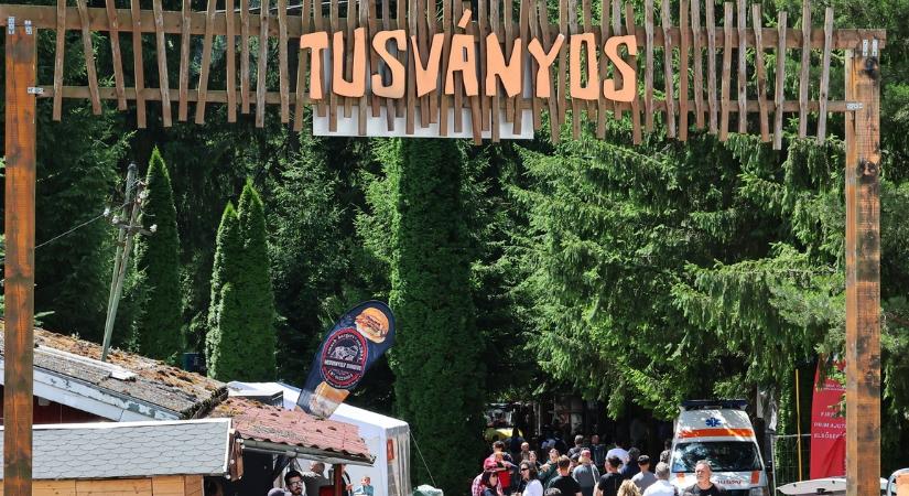 Semjén, Tőkés László, Orbán Balázs, Navracsics és sokan mások: arcképcsarnok a 35. Bálványosi Szabadegyetemről