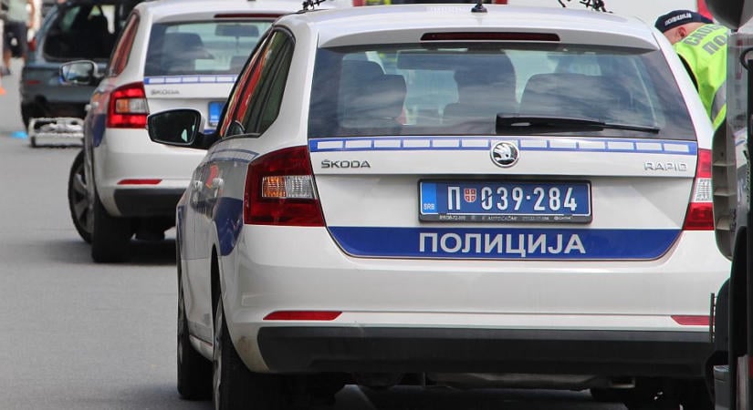 Vajdaság szerte bombariadó van az iskolákban
