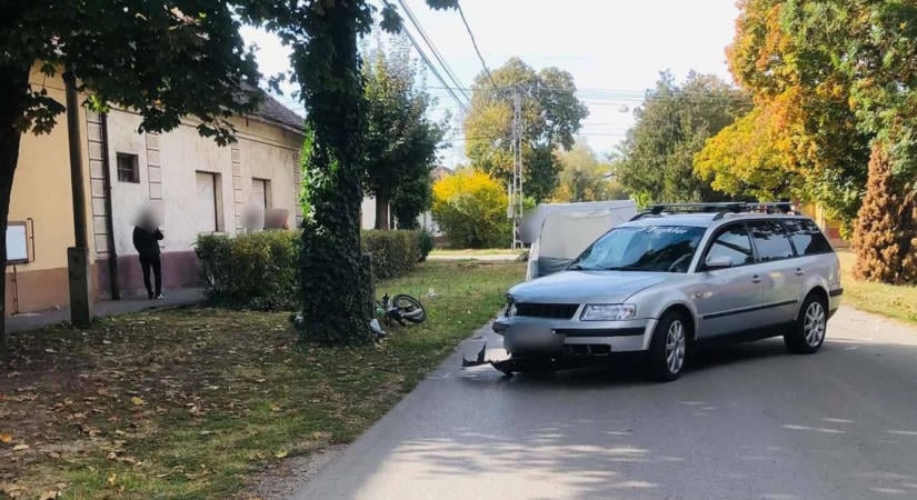 Halálos baleset Csongrádon: autó és motor ütközött össze  fotók