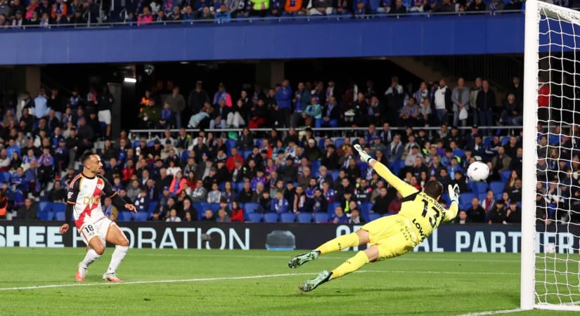 Dani Carvajal bemutatkozott, a Getafe emberhátrányban ikszelt a Rayóval