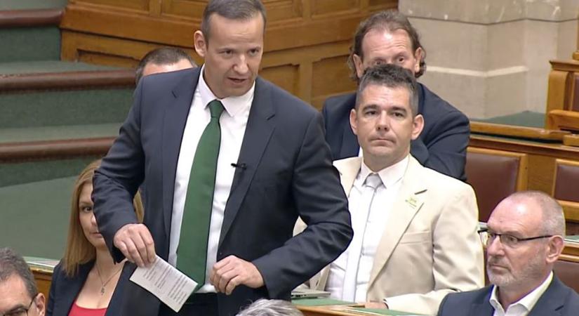 Toroczkai László: A vasököl eddig Szabó Bálintra és Szakács Istvánra sújtott le