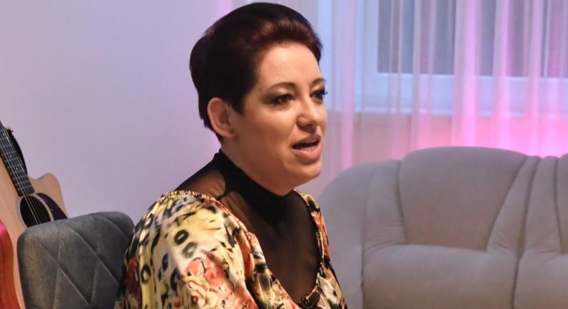Botrány lett Baby Gabi falunapi fellépéséből: megszólalt az énekesnő