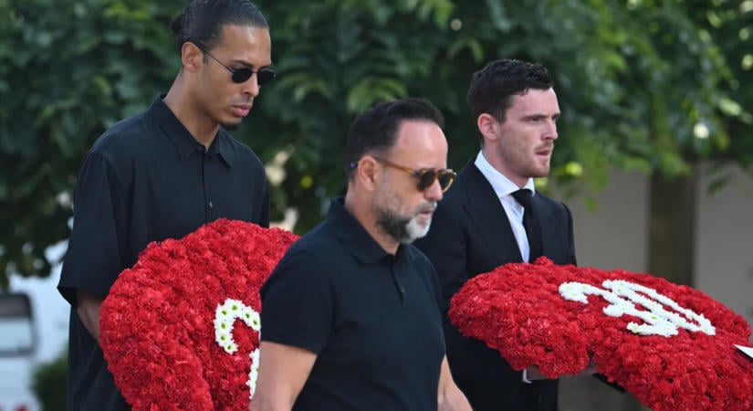 „Nem érdekelt minket a futball Diogo Jota halála után” – megrázó vallomást tett a Liverpool legendája