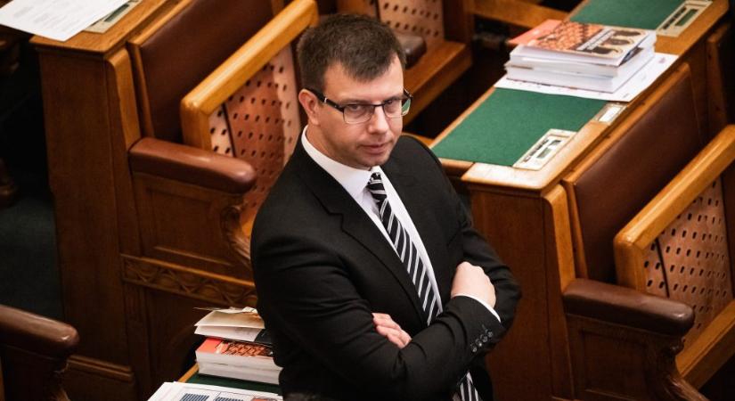 Bóka János Gulyás Gergely helyébe lépne