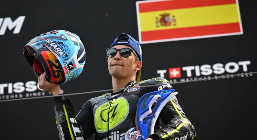 Immáron hivatalos, hogy Fernández marad a MotoGP-ben