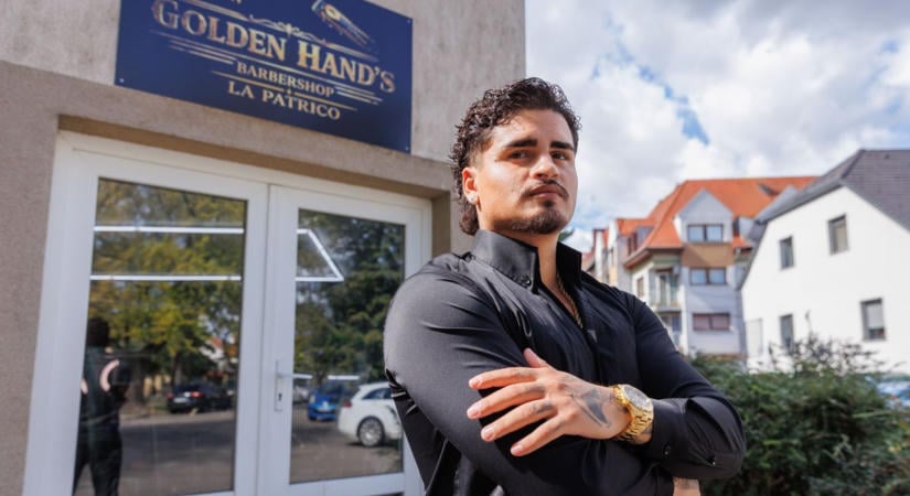 Meggyalázták a kirakatát, de nem ezt bánja – A győri roma barber megszólalt a gyalázatos támadás után