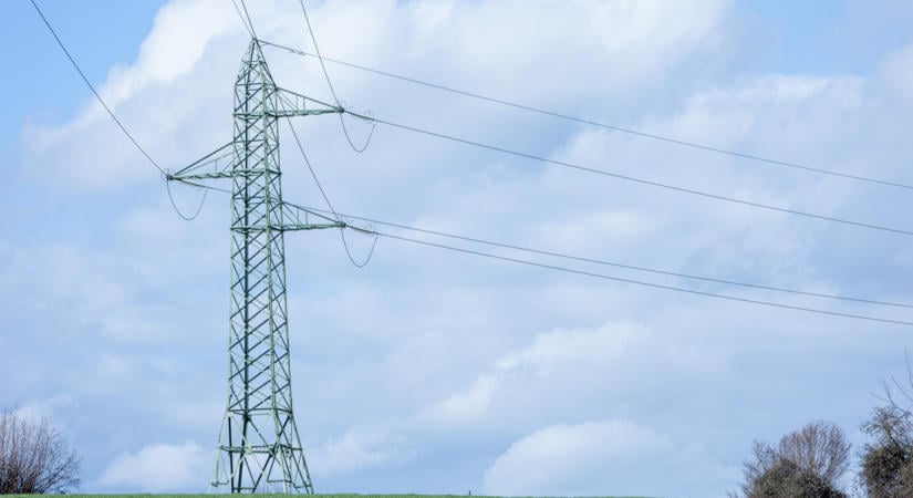 Hajnali kettőkor élesedett az év energetikai projektjének titulált magyar csatlakozás