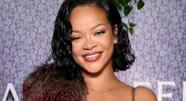 Gyilkossági kísérlettel vádolják Rihanna támadóját