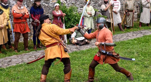 Történelmi várjátékokkal várnak a hétvégén Sárospatakon