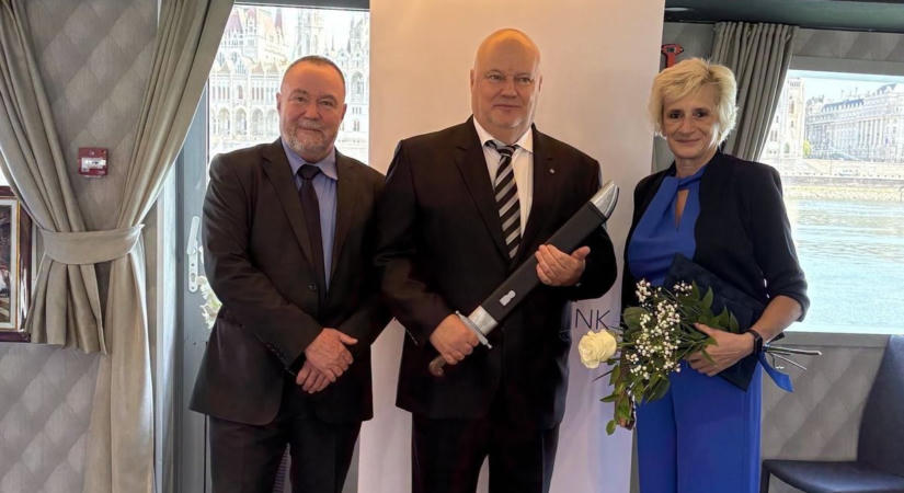 Rangos kitüntetéseket vehettek át a KÖTIVIZIG munkatársai
