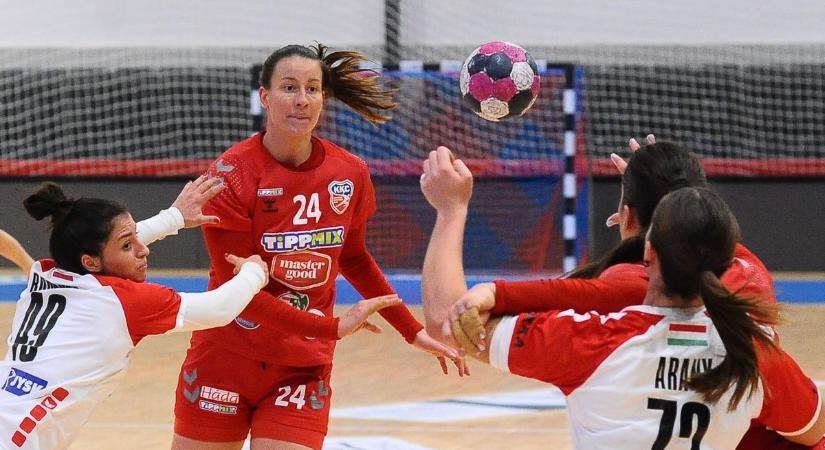 Hat játékos hosszabbította meg szerződését