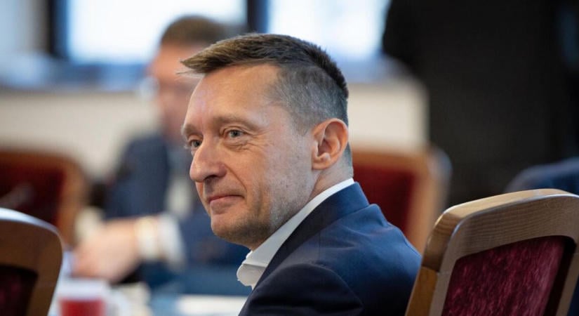 A Rogán Antalhoz köthető magántőkealap kezelője szerint a kormány állításával szemben nem történt vagyonvesztés
