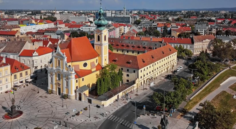 24.hu: szétesett a győri Fidesz, az önkormányzati képviselők jelentős része távozik a frakcióból