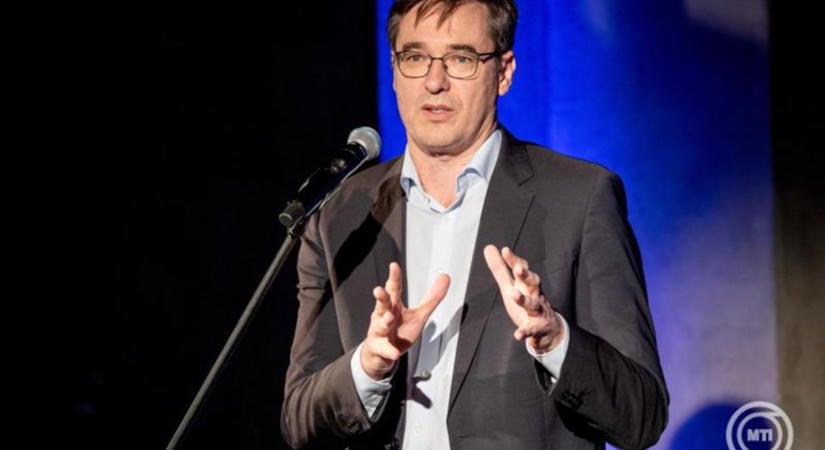 Karácsony Gergely: ideje másképp nézni a munkára – nem az számít, ki mennyit dolgozik