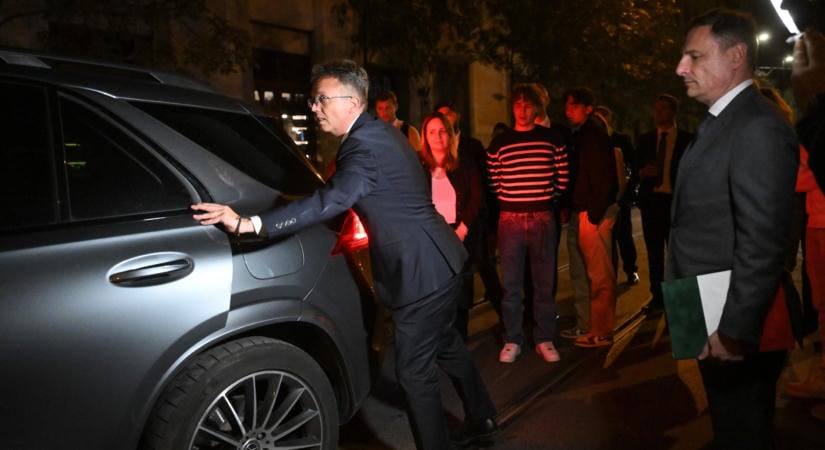 Orbán Viktor bejelentette: kedd este interjú lesz Hankó Balázzsal