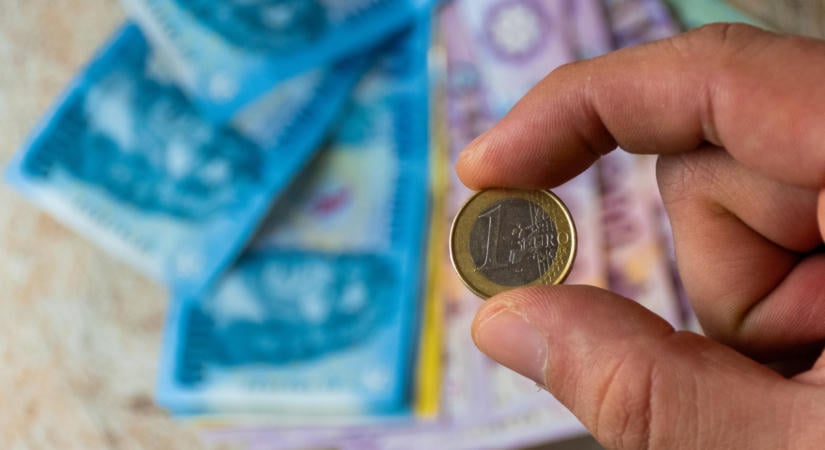 "Lemaradtunk, mint a borravaló" – közgazdászok arról, miért maradt le Magyarország