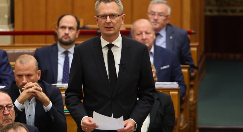 Most már sokallja a zöldség és gyümölcs áfáját a KDNP - itt a javaslat hogyan csökkentené azt