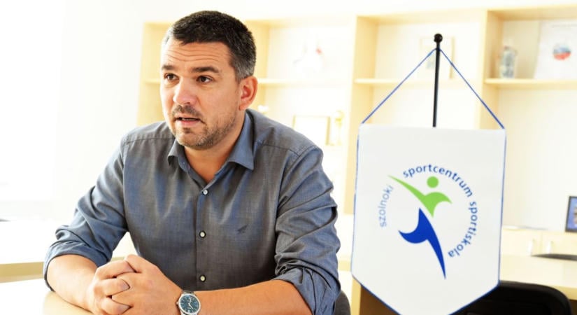 „Mindenben segítünk sportolóinknak” – Varga Lőrinccel, a Szolnoki Sportcentrum új sportiskola igazgatóhelyettesével beszélgettünk