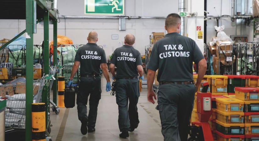 Most tedd rendbe a papírokat! Óriási ellenőrzést indít a NAV, kiderült, kinél kopogtatnak