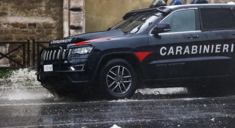 Önmagát robbantotta fel két bankrabló Olaszországban