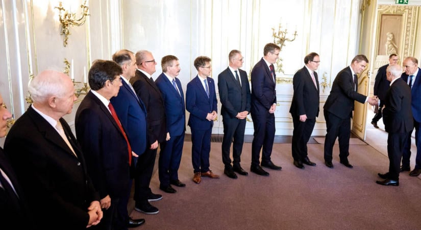 A tárgyalások arra utalnak, hogy nagy változás közeleg a magyar településeken