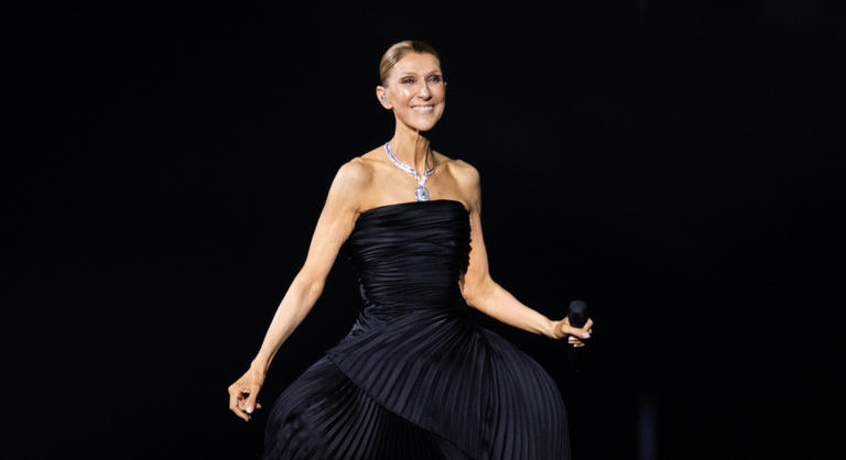 Céline Dion könnyek között tért vissza a színpadra hat év kihagyás után