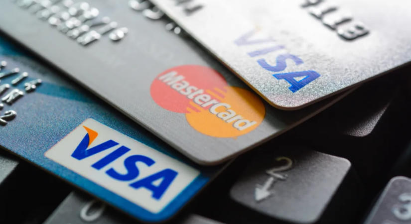 Bírságról szóló SMS-sel próbálják megszerezni a bankkártyaadatokat a csalók