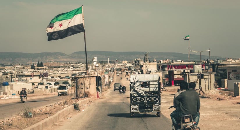 Washington már nem tekinti terrorista államnak Szíriát