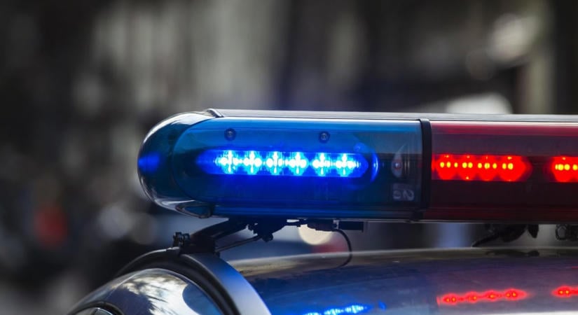 Szülők fogták el a gyermeket fenyegető férfit egy parkban