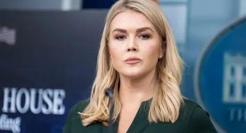 Távozik a Fehér Házból az amerikai történelem legfiatalabb sajtótitkára, Karoline Leavitt