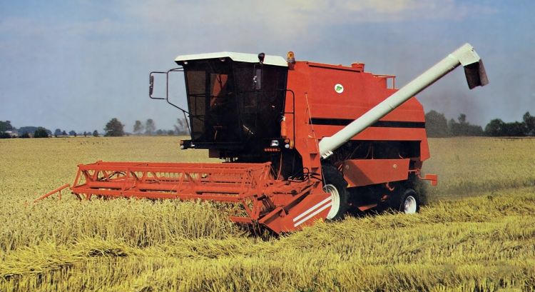 Bizon BS Z-110 – amikor a lengyelek új utat kerestek a kombájnfejlesztésben
