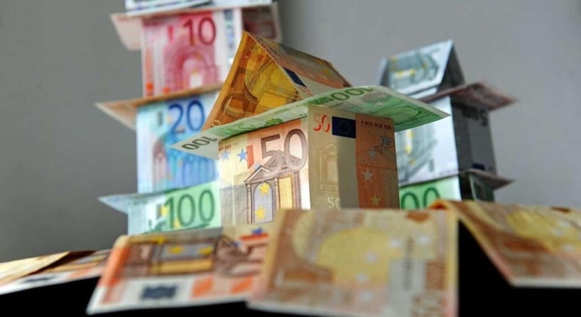 Erősödött péntek reggelre a forint