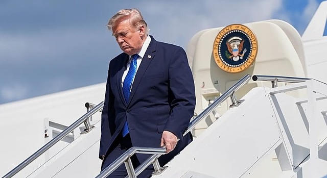 Az USA felfüggeszti az Irán elleni csapásait, Trump szerint most gyors egyezséget lehet kötni