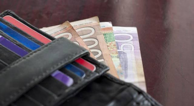 A 2027-es minimálbér emelése a közszféra béreinek növekedésétől is függ