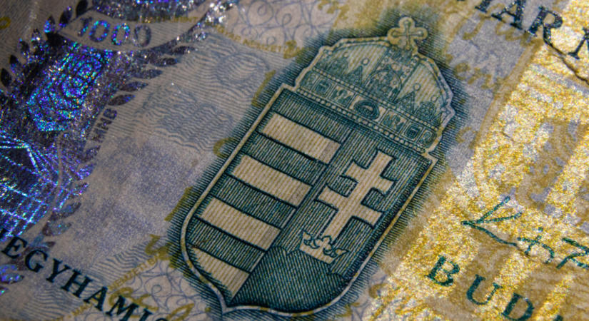 Rövid úton gyengülésbe fordult augusztus 20-án a forint