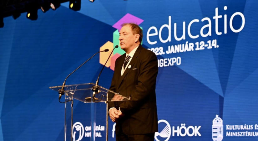 Lemondott Brassói Sándor, az Oktatási Hivatak elnöke