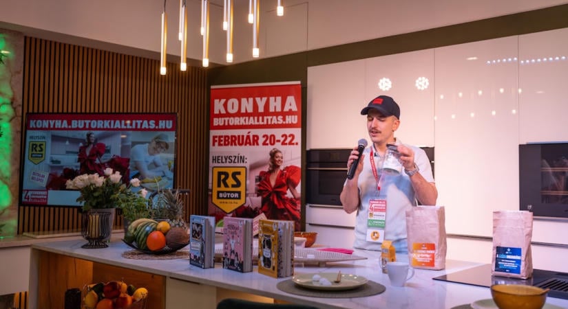 4 Helyszín Bútorkiállítás
