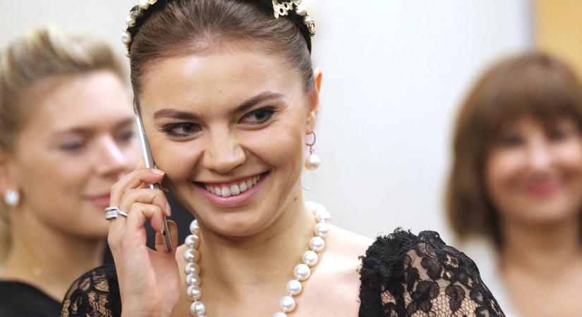 Putyin állítólagos terhes szeretője, Alina Kabajeva foghatja a fejét