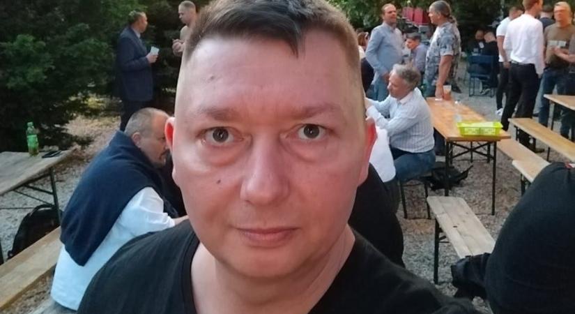 Radics Peti kiosztotta a letartóztatott Szakács Istvánt