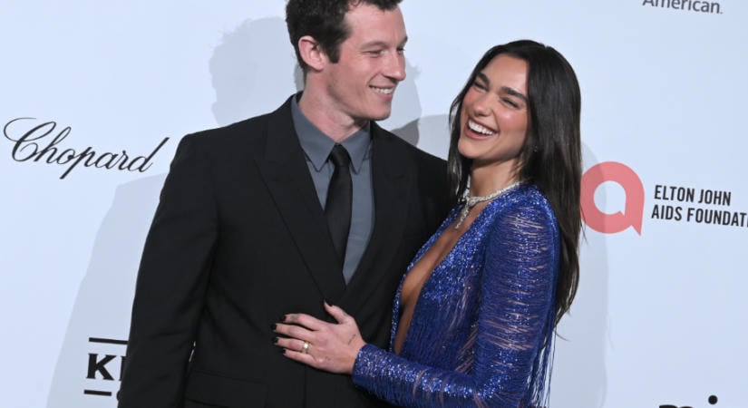 Így jelent meg először férjként és feleségként Dua Lipa és Callum Turner