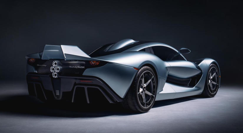 Felderítő repülőgépet idéző analóg extázis lett a Hennessey Blackbird