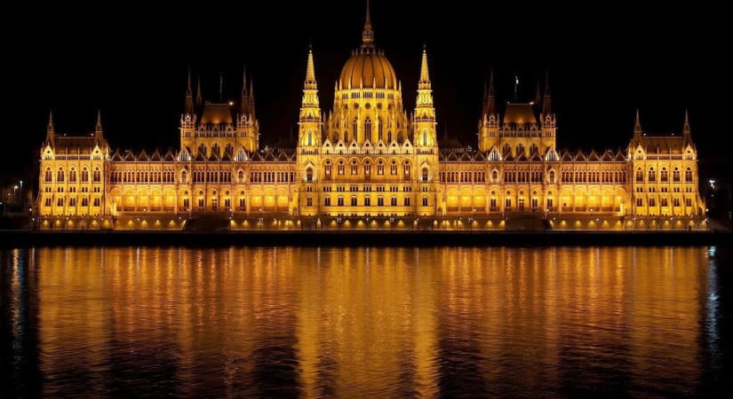 Ujjonganak a pestiek: Magyar Péter szerint felszabadul Budapest