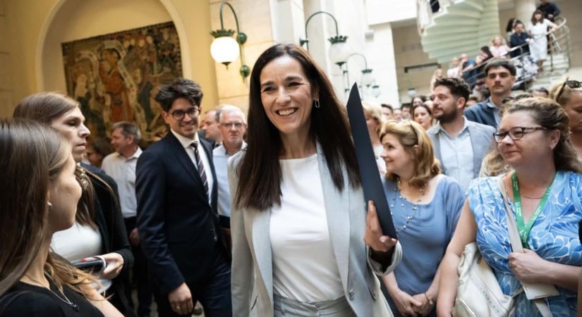 Erről elfelejtett szólni Orbán Anita, a C8-botrány kitakarta a szemek elől: Magyarország szép csendben csatlakozott egy Ukrajna melletti szövetséghez – 51 ország közösen szólította fel az oroszokat