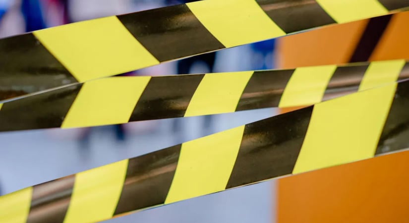 Világháborús bomba miatt több lakóházat kiürítenek Budapesten, lezárják az Üllői út egy részét
